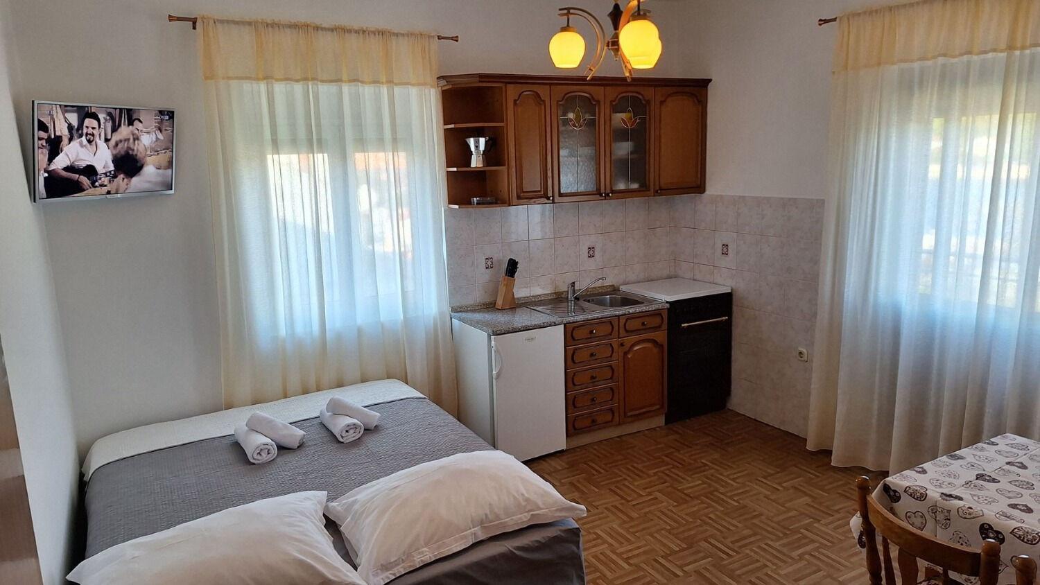 Apartment Zvone Veli Rat Bagian luar foto